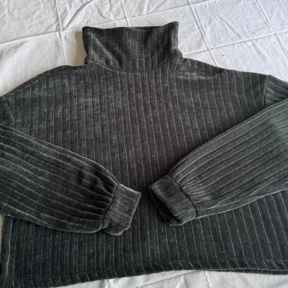 Altar'd State Turtleneck